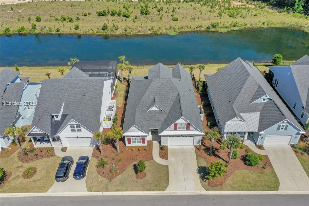 Sold 38 Anchor Bend, Bluffton, SC 29910 3 Beds / 3 Full Baths 790,000