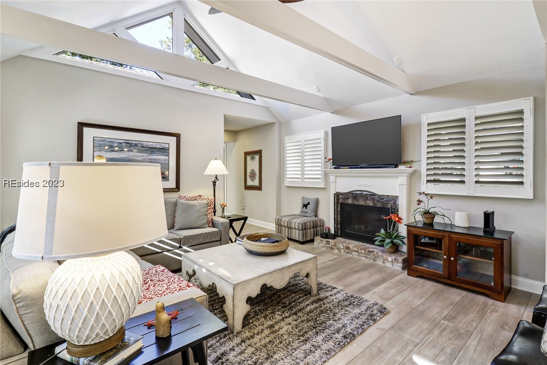 For Sale 4 Marshview Drive, Hilton Head Island, SC 29928 3 Beds / 3