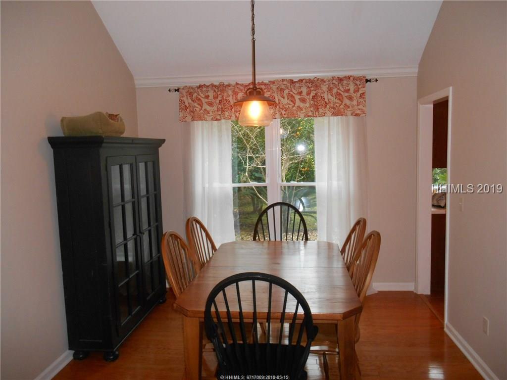 Sold 12 Chinaberry Drive, Hilton Head Island, SC 29926 3 Beds / 2