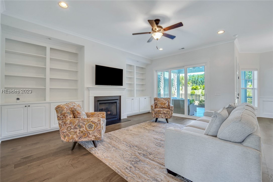 Sold 38 Anchor Bend, Bluffton, SC 29910 3 Beds / 3 Full Baths 790,000