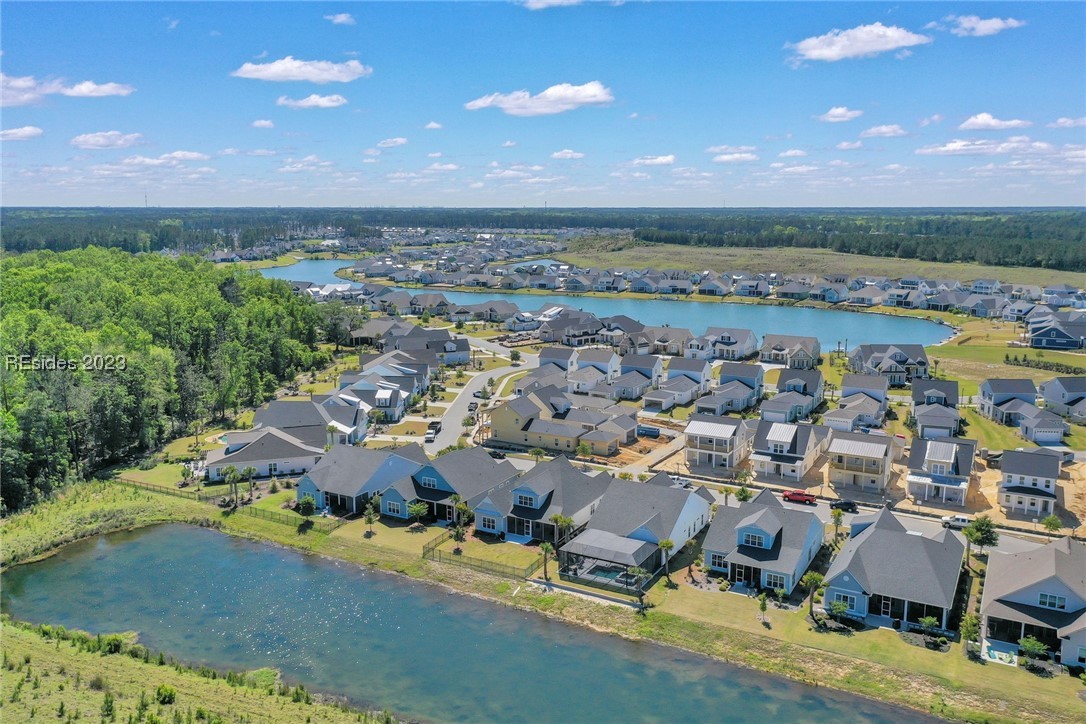 Sold 38 Anchor Bend, Bluffton, SC 29910 3 Beds / 3 Full Baths 790,000