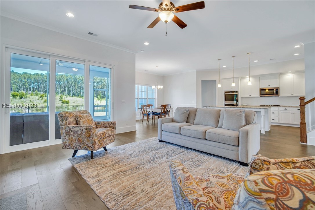 Sold 38 Anchor Bend, Bluffton, SC 29910 3 Beds / 3 Full Baths 790,000