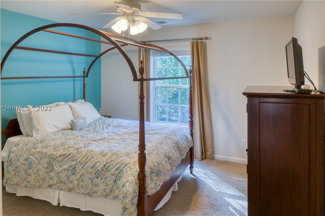 Sold 30 Sapelo Island Lane, Bluffton, SC 29910 4 Beds / 2 Full Baths