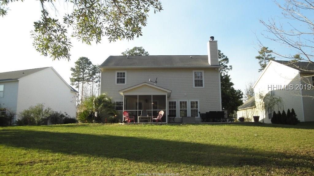 Sold 52 Hidden Lakes Circle, Bluffton, SC 29910 5 Beds / 3 Full