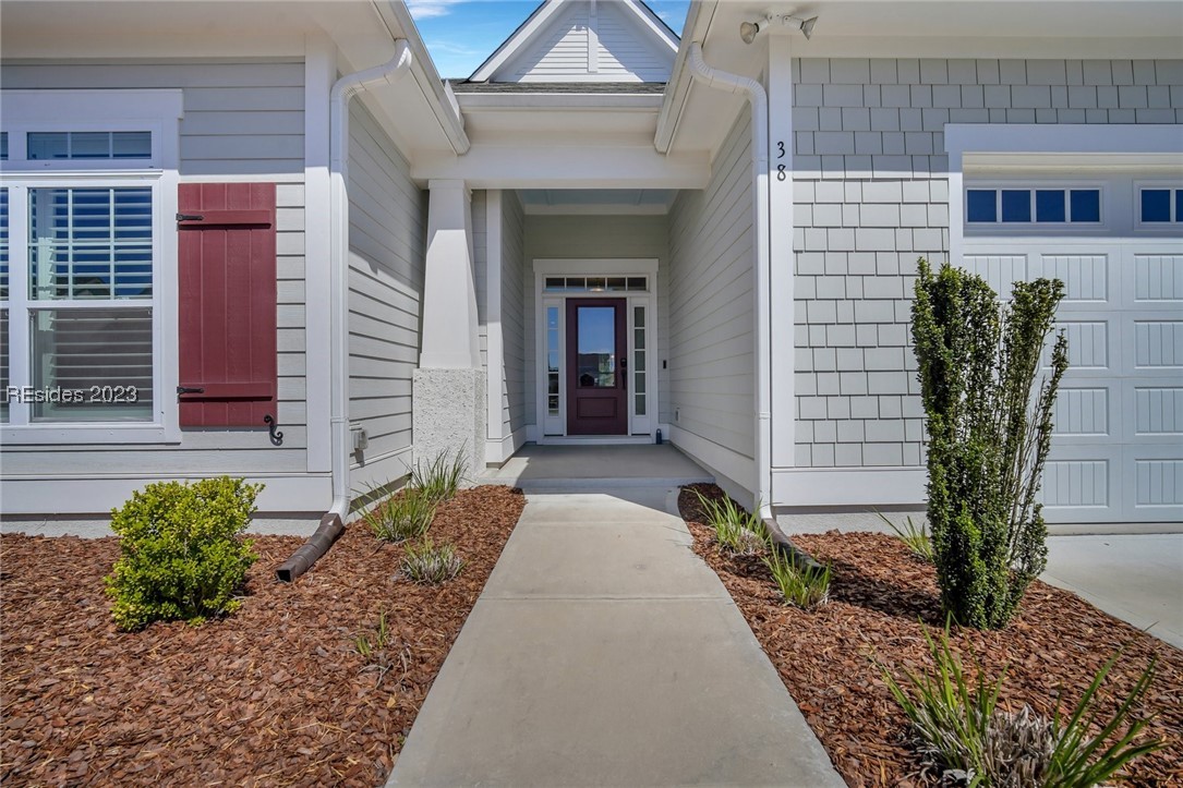 Sold 38 Anchor Bend, Bluffton, SC 29910 3 Beds / 3 Full Baths 790,000