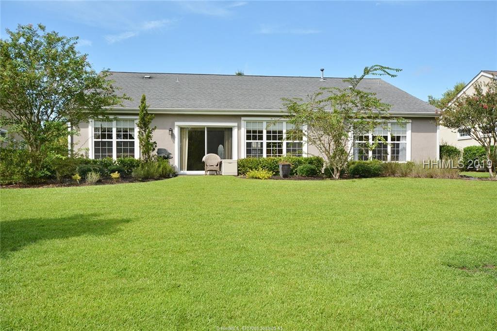Sold 19 Belvedere Lane, Bluffton, SC 29909 2 Beds / 2 Full Baths