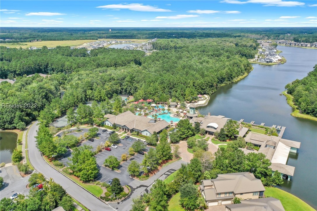 Sold 38 Anchor Bend, Bluffton, SC 29910 3 Beds / 3 Full Baths 790,000