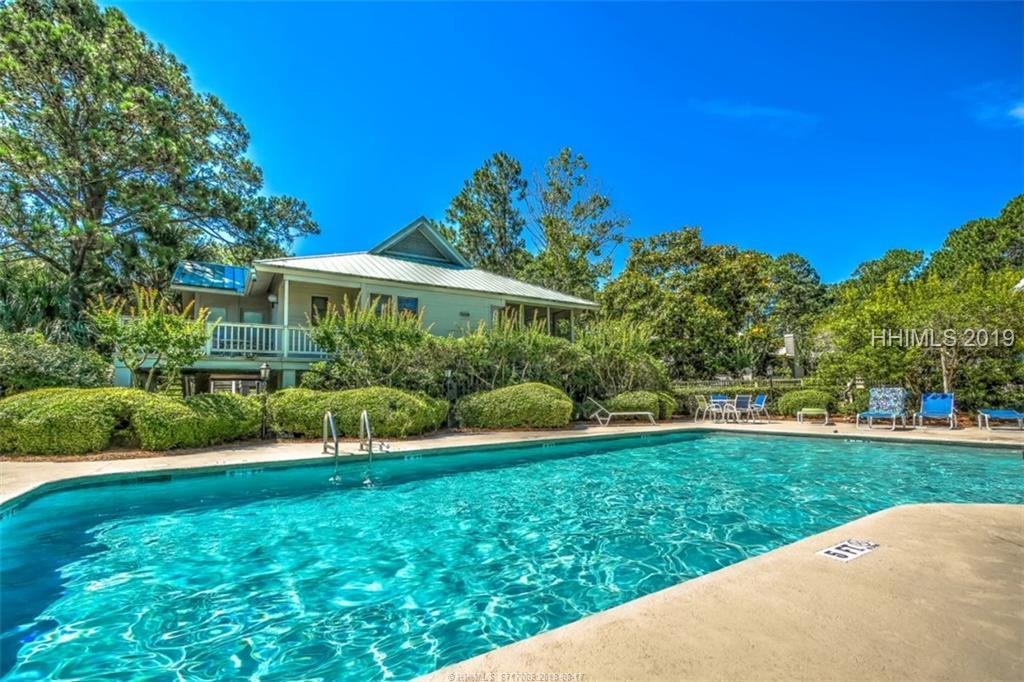 Sold Hilton Head Island, SC 29928 4 Beds / 4 Full Baths 725,000