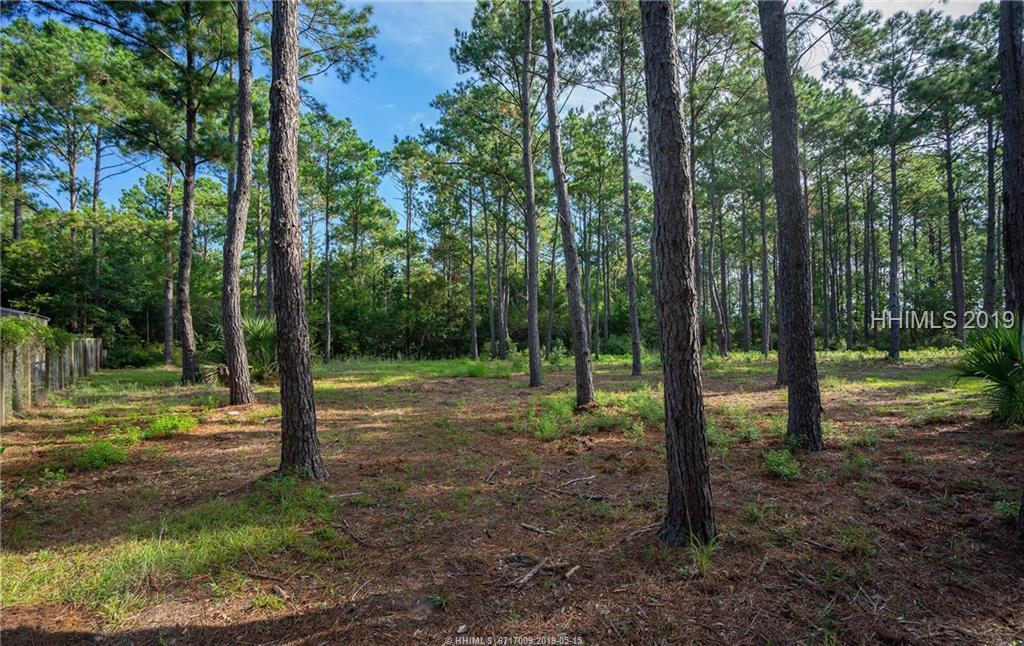 62 Walling Grove Road, Beaufort, SC 29907