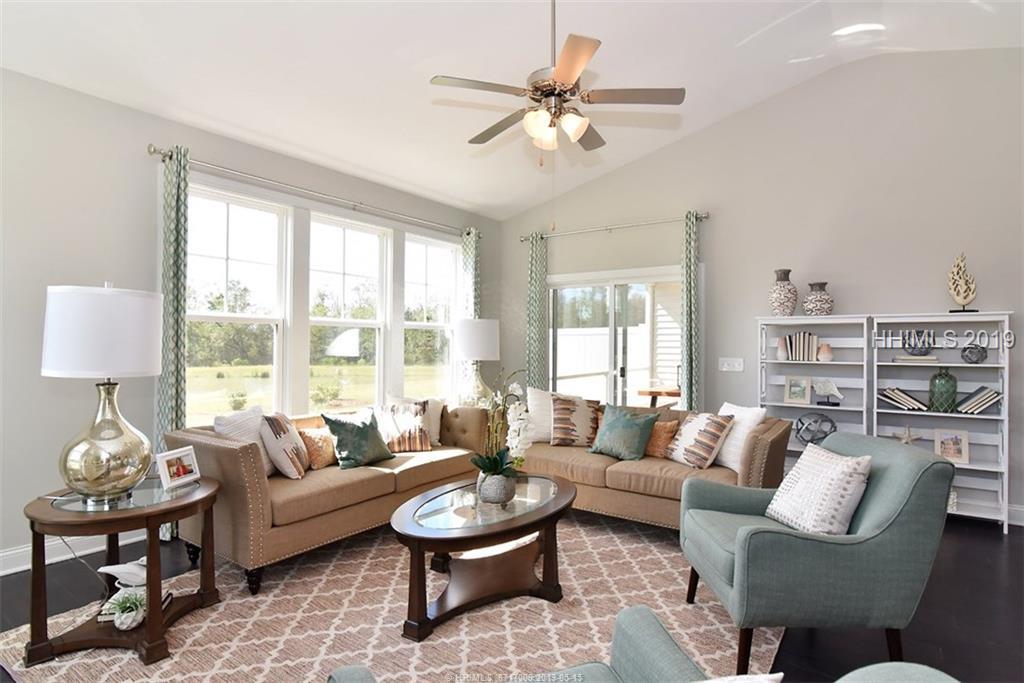 Sold 326 Corn Mill Way, Bluffton, SC 29909 3 Beds / 3 Full Baths