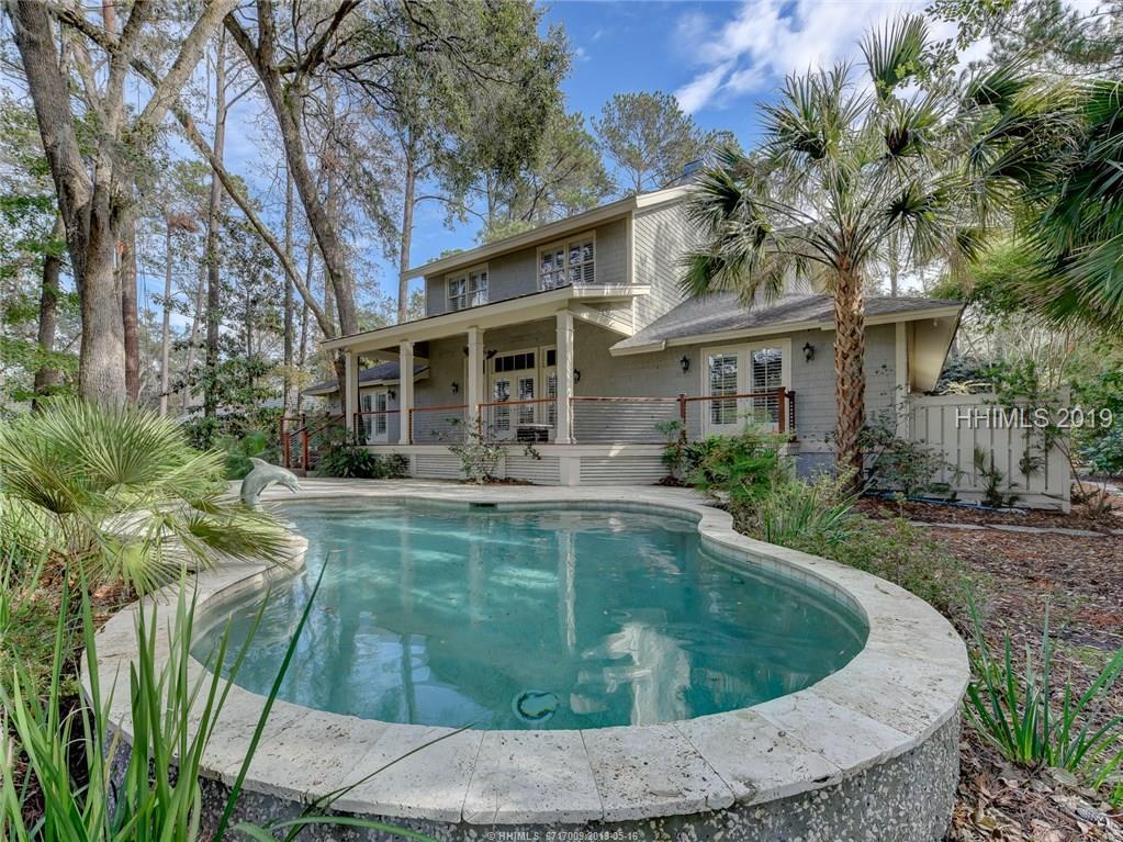 Sold: Hilton Head Island, SC 29928 | 4 Beds / 4 Full Baths | $1,230,000