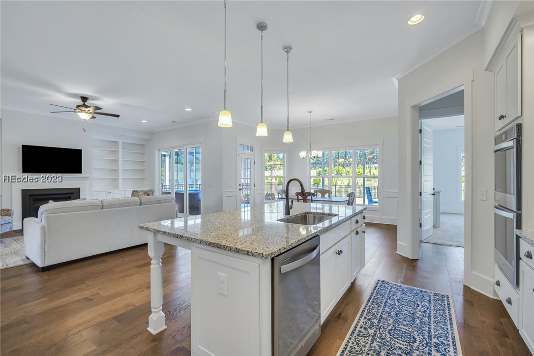 Sold 38 Anchor Bend, Bluffton, SC 29910 3 Beds / 3 Full Baths 790,000